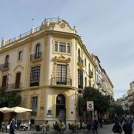 Lujoso Apartamento A Los Pies De La Catedral Seville Ngoại thất bức ảnh